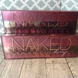 Urban Decay Naked Cherry Palette